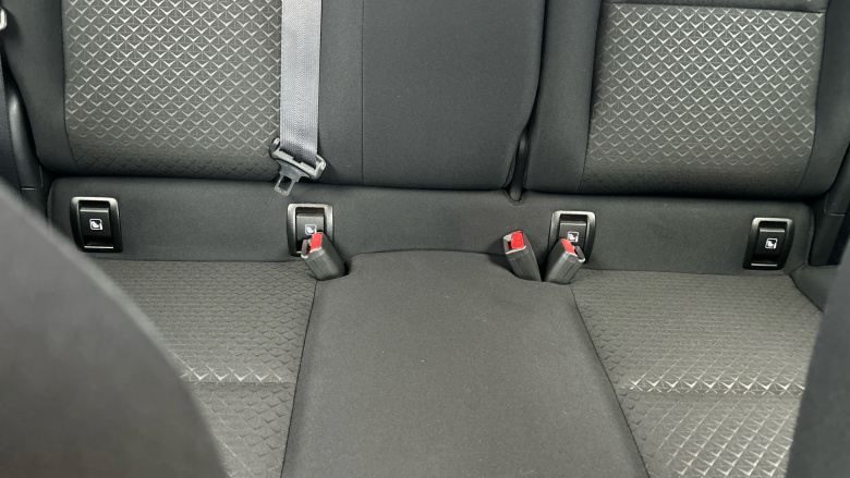 Nissan Juke 1.0 DiG-T 114 N-Connecta 5dr Petrol Hatchback